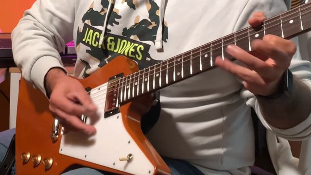Dirty Deeds Done Dirt Cheap - Angus Young solo (cover) смотреть онлайн