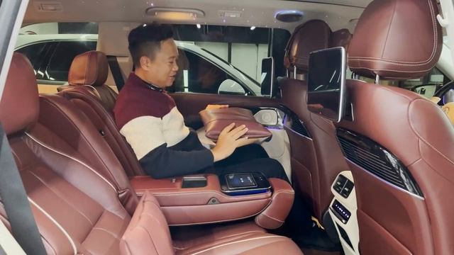 GLS 450 nâng cấp lên GLS MayBach hoàn hảo từng chi tiết nhất và vẫn giữ được 7 chỗ смотреть онлайн