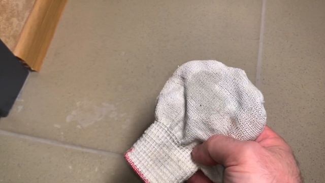 Супер средство от пятен, даже от монтажной пены смотреть онлайн