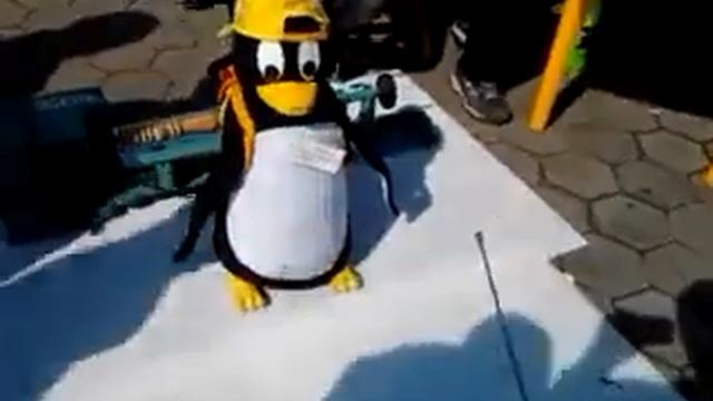 Пингвин Лоло.mp4 смотреть онлайн