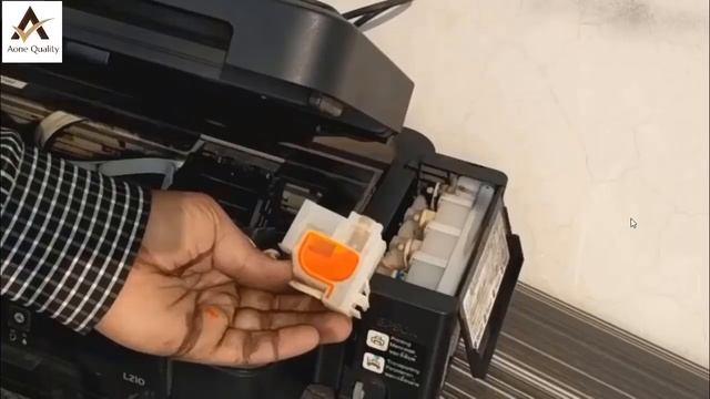 2 EPSON L110, L210, L300, L350 & L355 HEAD CLEANING & RED LIGHT BLINKING SOLUTION YouTube смотреть онлайн