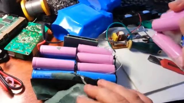 Аккумулятор дешевого ГИРОСКУТЕРА смотреть онлайн