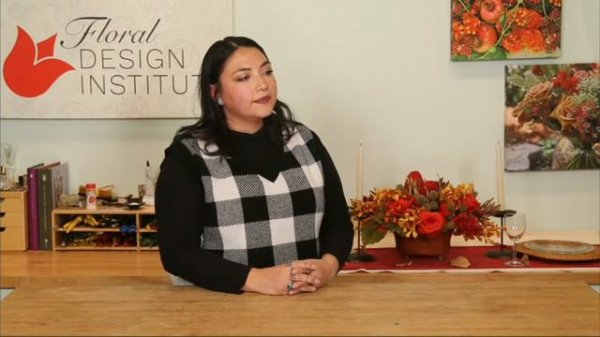 Teacher Rikki Shares Tips for Creating Photos to Showcase Your Arrangements