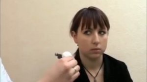 Прокалывание ушей пистолетом