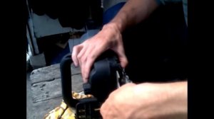 Как правильно натянуть цепь на электропиле