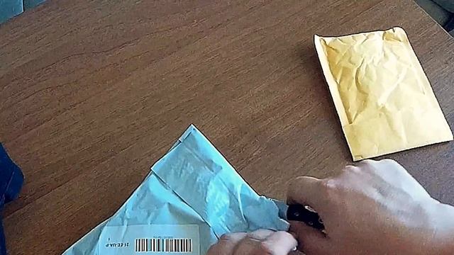 Армейская кепка и велоперчатки (№40) смотреть онлайн