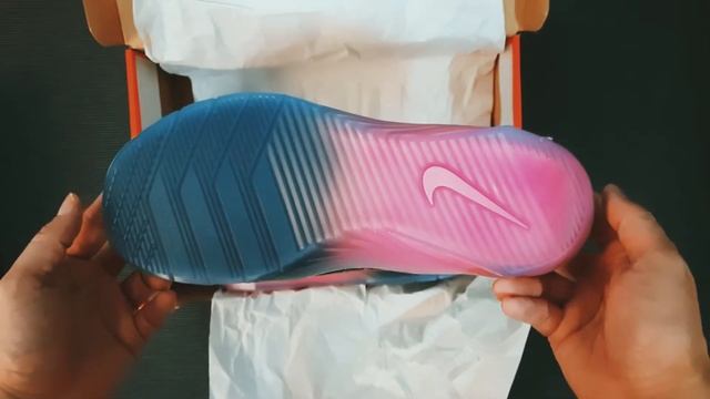 Nike React Metcon смотреть онлайн