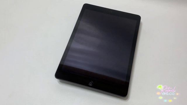 Holiday Giveaways Prize #1 iPad Air смотреть онлайн