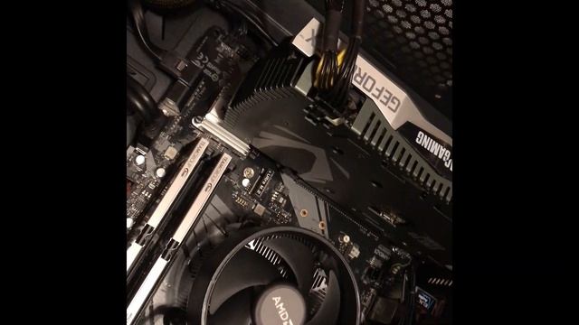 SkyTech Legacy II Gaming PC Unboxing + Fortnite Benchmarks! смотреть онлайн