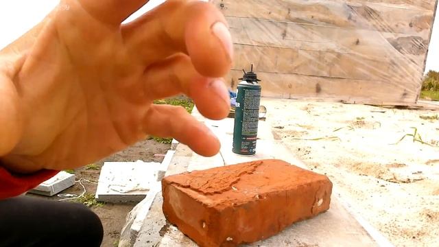 приклеиваем ЭППС на клей пену к фундаменту / тест клей пены смотреть онлайн