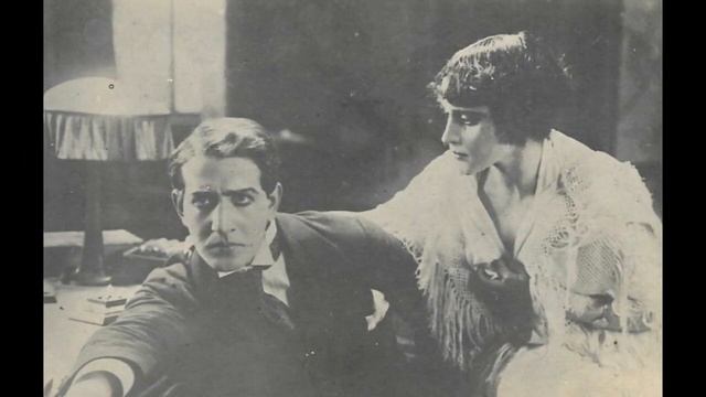 Танго Pierrot in marsina К Фердинанд Оркестр Армандо ди Пирама 1930 смотреть онлайн