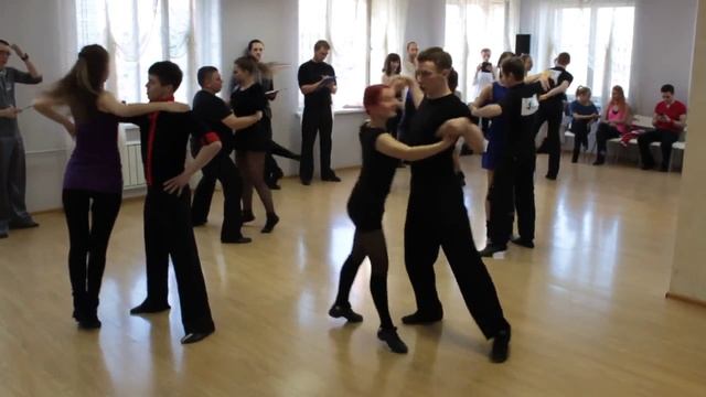 Соревнования по ХАСТЛУ в Красноярске. Шаг Вперед-2016 DnD Beginner 1/2 финал 2 заход 1 мелодия смотреть онлайн