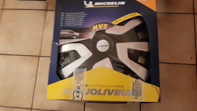 Автодом, дом на колесах. Колпаки Michelin смотреть онлайн