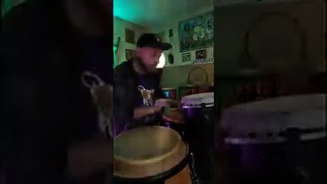 Кирилл Махаев - DJ + Перкуссия смотреть онлайн