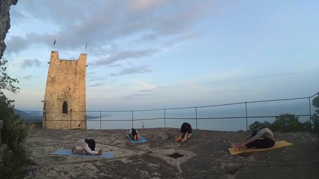 Целительная гимнастика c Натальей Ёлшиной смотреть онлайн