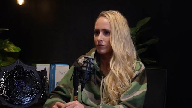 Michelle McCool & Victoria Had To Do The Same Match All Over Again #4 смотреть онлайн