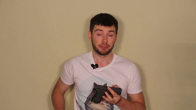 Фишки из тира. №3. Как убрать пистолет в кобуру смотреть онлайн