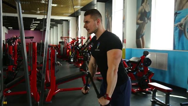 Тренировка группы мышц плеча. Продолжение смотреть онлайн