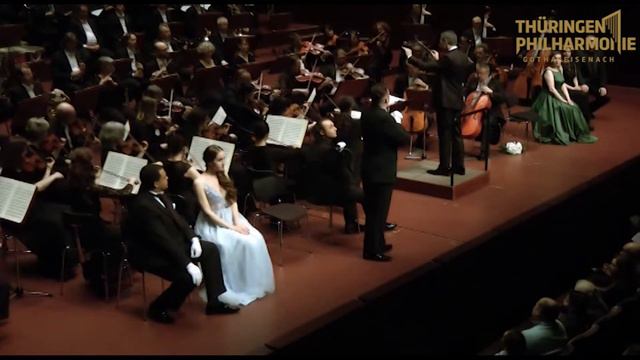 "Eugen Onegin" - Nr. 14 Szene und Couplets des Triquet смотреть онлайн