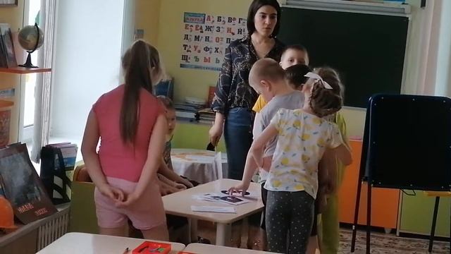 Подготовительная группа. Открытое занятие "Путешествие в страну математека" Воспитатель Тагуи. Т. В смотреть онлайн