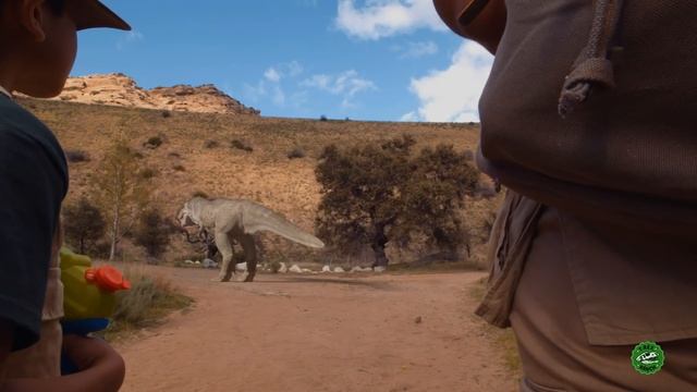 Dinosaur Adventure with Volcano Dream! | Jurassic Tv | Dinosaurs and Toys | T Rex Family Fun смотреть онлайн