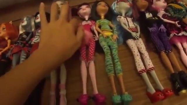 Моя коллекция кукол monster high смотреть онлайн