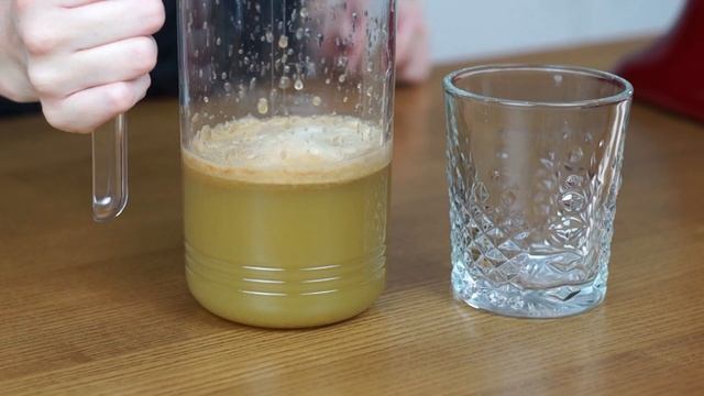 Огляд насадки-соковитискач KitchenAid 5KSM1JA смотреть онлайн
