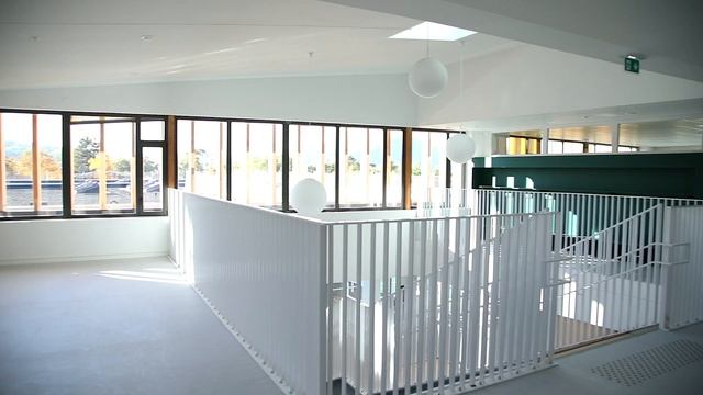 Ville-la-Grand école de Pottières 2020 смотреть онлайн