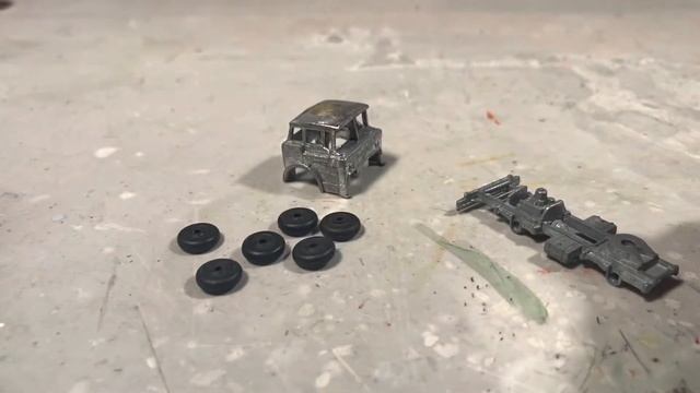 HO Scale Ford C Series Tilt Cab Restoration смотреть онлайн