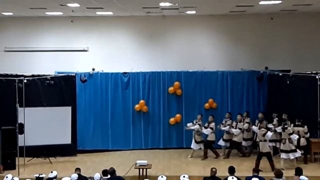 Превественный танец смотреть онлайн