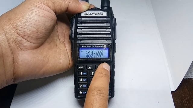 BAOFENG UV-82 HOW TO PROGRAM MANUALLY