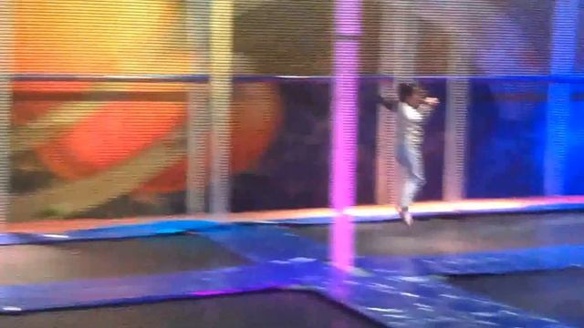 Аруана в ТЦ Аружане смотреть онлайн