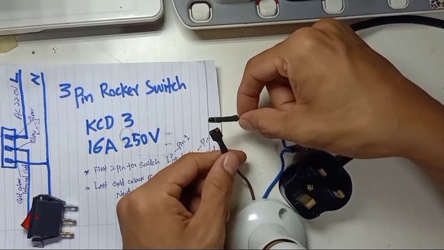 how to wire 3Pin AC 240V Rocker Switch смотреть онлайн