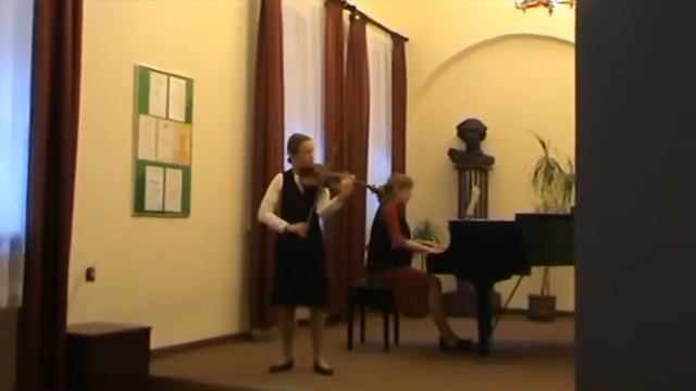 Judyta Kluza (12 lat) plays Banjo and Fiddle from W.Kroll смотреть онлайн