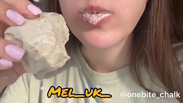 Мокрый мел Карамельный?? смотреть онлайн