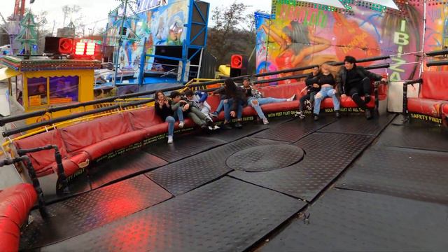 William Roberts Tagada | On Ride POV Nottingham Valentines Fair 2022 смотреть онлайн