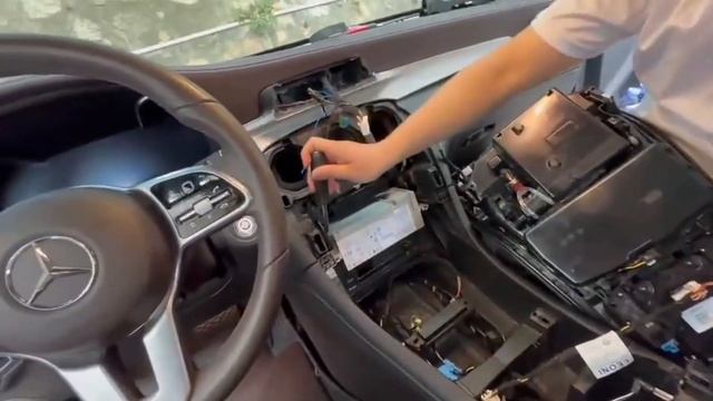 Install Module to add Android system wireless CarPlay to Mercedes NTG6.0 смотреть онлайн