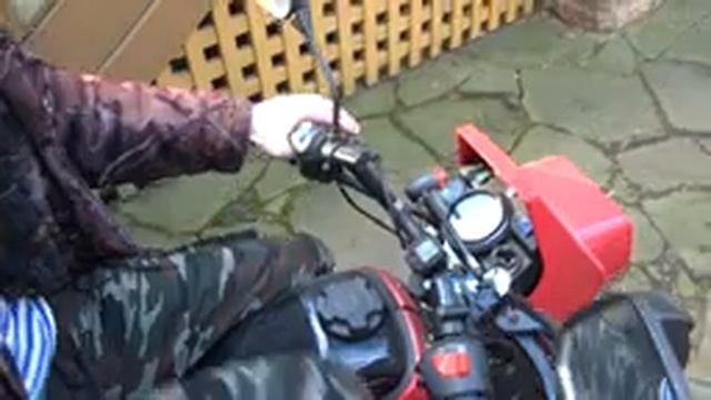 Василий учится ездить на мопеде с прицепом смотреть онлайн