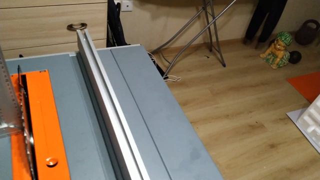 Table saw(Настольная пила)-Black and Decker BES720/Unboxing and microreview(Распаковка и микрообзор смотреть онлайн