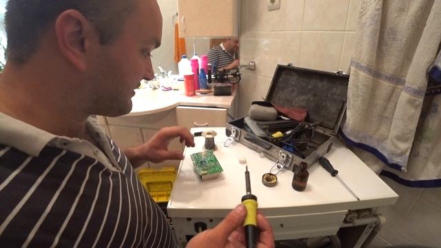 Стиральная с сушкой не отжимает и не сушит бельё. Ремонт электроники смотреть онлайн