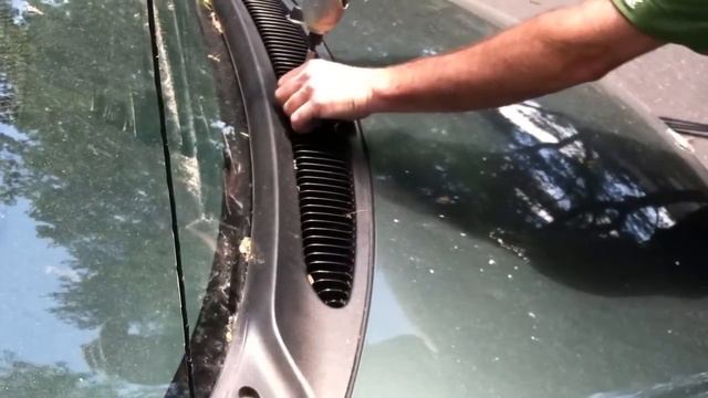 How to clean a clogged windshield drain. смотреть онлайн