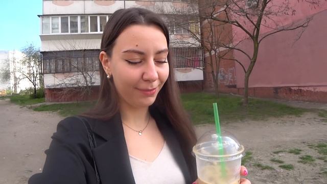 СЧАСТЛИВОЕ 1 МАЯ?? смотреть онлайн