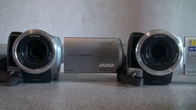 Sony Handycam DCR-SR60 vs SR40 Review смотреть онлайн