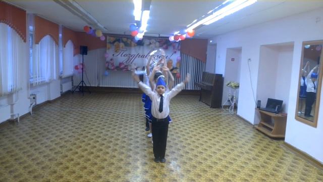 Танец ЛЁТЧИК смотреть онлайн