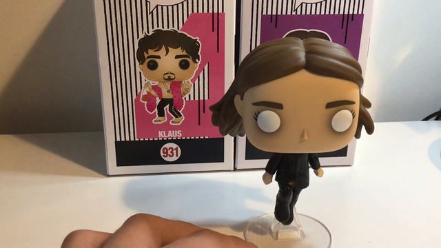 The Umbrella Academy Funko Pops unboxing and review (Klaus and Victor) смотреть онлайн