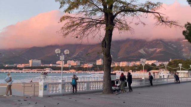 ЖИЗНЬ У МОРЯ! Знакомство смотреть онлайн