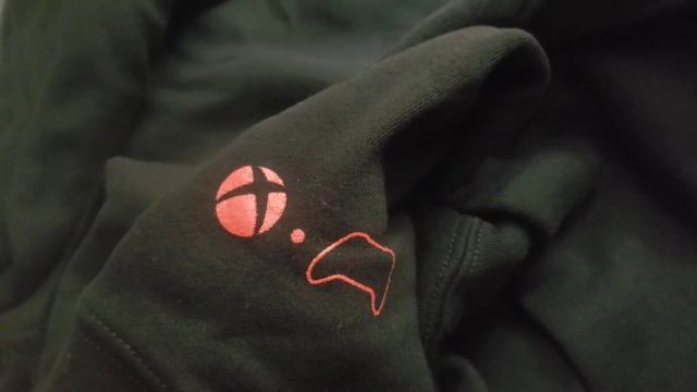 Xbox Icon Collection Daystrike Camo Hoodie смотреть онлайн