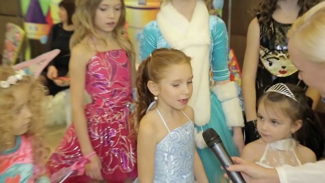 Party Time - Мюзикл "12 месяцев" (Kinder Mix) смотреть онлайн