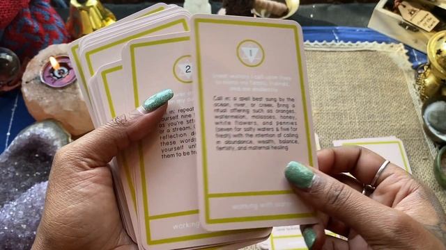 Tarot Deck Flip Thru & Review | Words as Wands Spells Deck смотреть онлайн