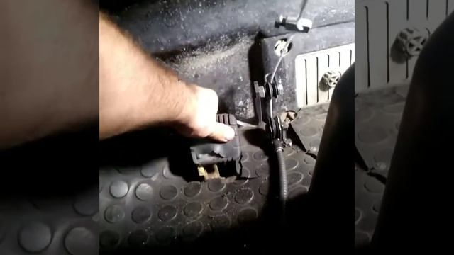 Установили троссовые педали привода сцепления и тормоза на автобус ПАЗ смотреть онлайн